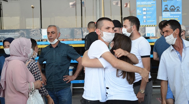 İstanbul Valisi Yerlikaya’dan asker uğurlaması uyarısı