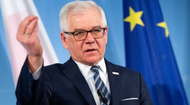 Polonya’da Dışişleri Bakanı Czaputowicz istifa etti