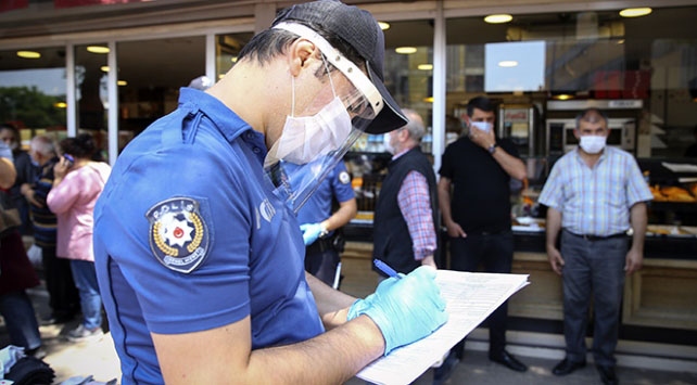 Erzincan’da tedbirlere uymayan 172 kişiye para cezası