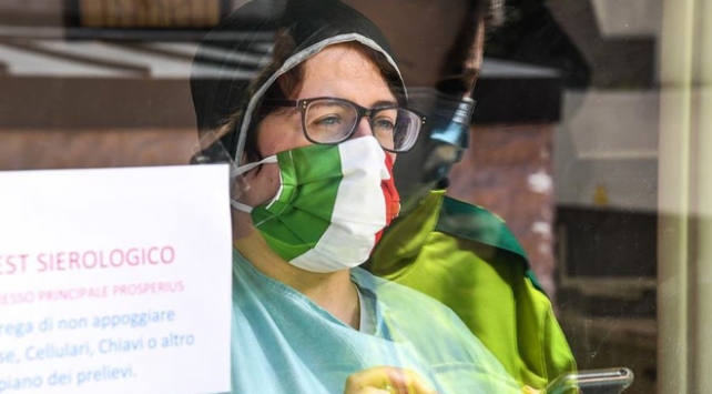 İtalya’da salgında yeni vaka sayısı geriliyor