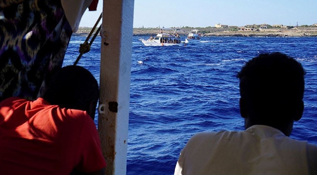 Libya açıklarında 119 düzensiz göçmen yakalandı