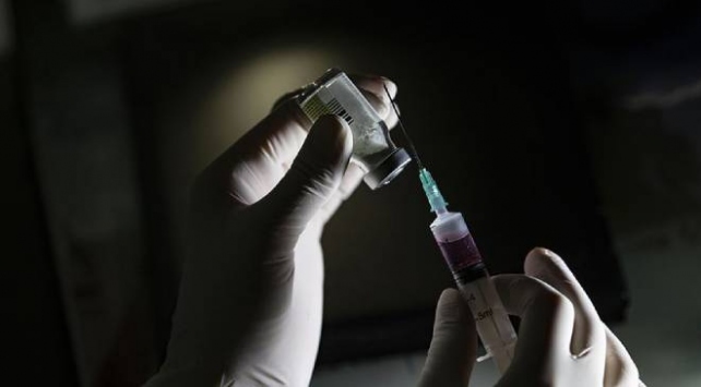 ABD’de 9 firma COVID-19 aşısının güvenliği konusunda taahhütte bulundu