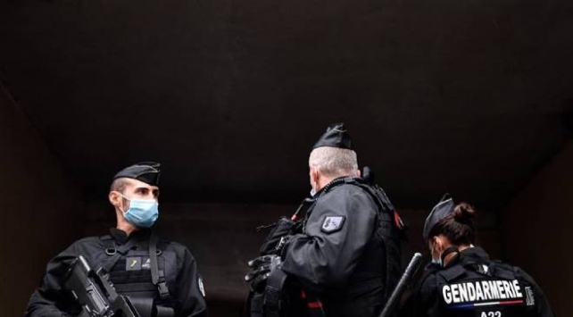 Fransa’da terörle mücadele planı ‘acil saldırı’ seviyesine çıkarıldı
