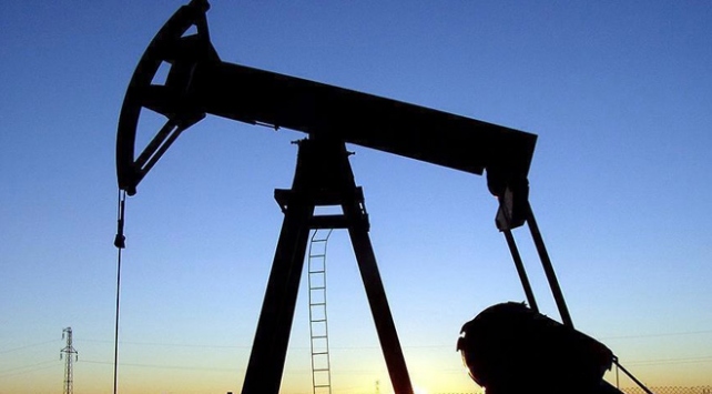 Brent petrolün varili 42,27 dolar
