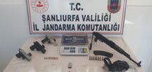SURUÇ’TA SİLAH ve UYUŞTURUCU OPERSAYONU…