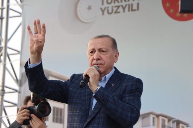 CUMHURBAŞKANI ERDOĞAN, ŞANLIURFA 14 MAYIS’I BAYRAMA ÇEVİRECEKTİR”