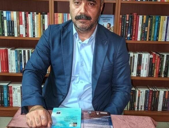 HARUN KARAGÜLMEZ: Her bir şiir kendi başına bir hikaye barındırır
