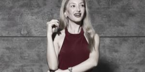 İpek Epçaçan Kimdir?