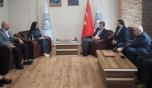 FERUDUN CEVAHİROĞLU BİRLEŞİK ARAP EMİRLİKLERİ DİPLOMATLARI KABUL ETTİ