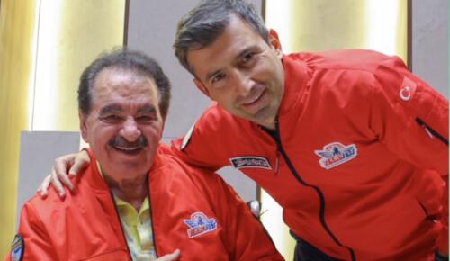 İbrahim Tatlıses Şanlıurfa’da! Selçuk Bayraktar Karşıladı